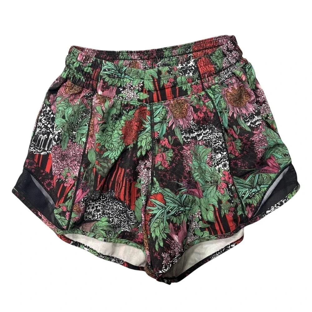 Lululemon 6 Tall Hotty Hot Short‎ II Zen Garden Multicolored Black Mesh 4 Inseam - Picture 2 of 15